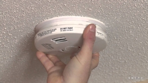 How to Replace a Hardwired Smoke Detector