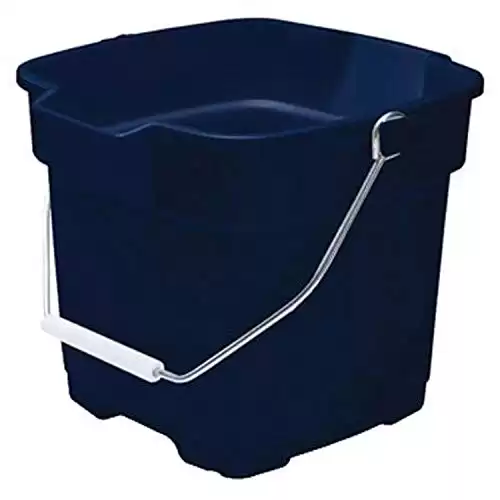 Rubbermaid Roughneck Square Bucket, 15-Quart, Blue